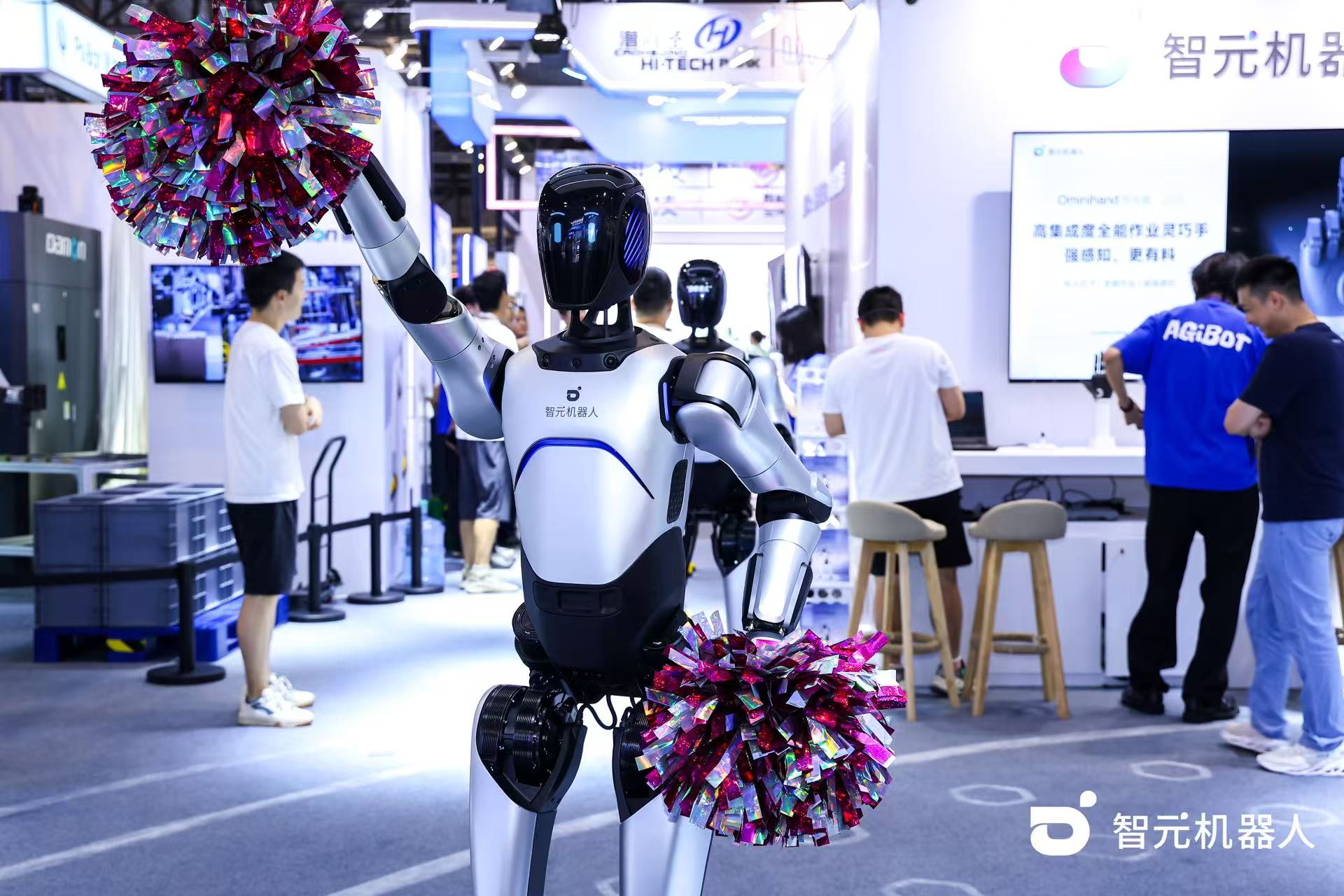 智元机器人获富临精工数千万元订单，工业具身智能迎来...